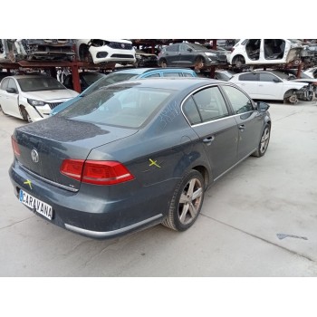 volkswagen passat lim. (362) del año 2014