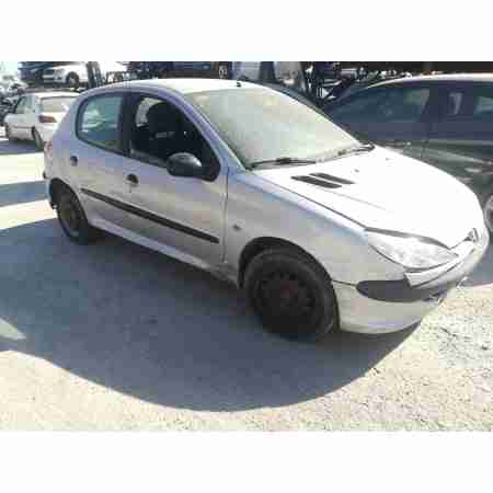 PEUGEOT 206 BERLINA