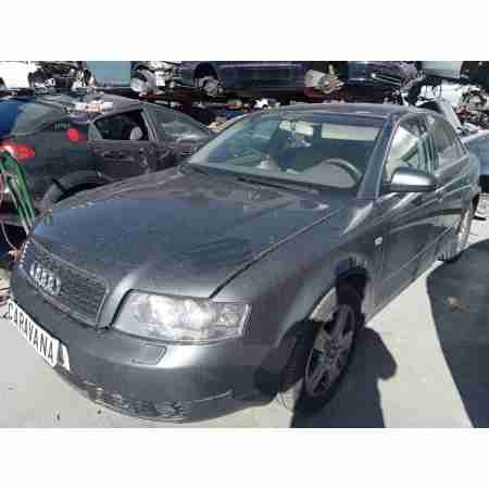 AUDI A4 BERLINA (8E)