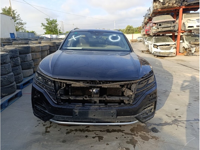 VOLKSWAGEN TOUAREG (CR7, RC8)