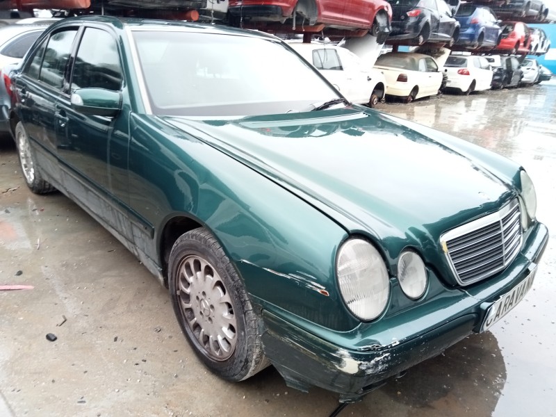 MERCEDES-BENZ CLASE E (W210) BERLINA DIESEL