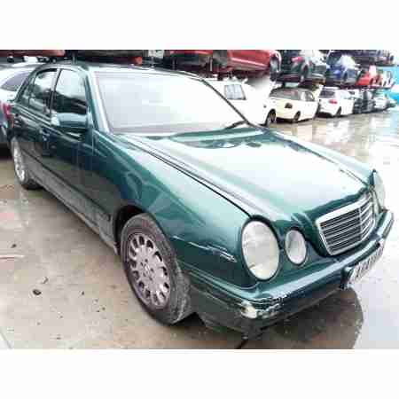 MERCEDES-BENZ CLASE E (W210) BERLINA DIESEL