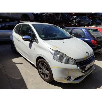 peugeot 208 del año 2013