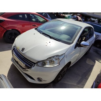 peugeot 208 del año 2013