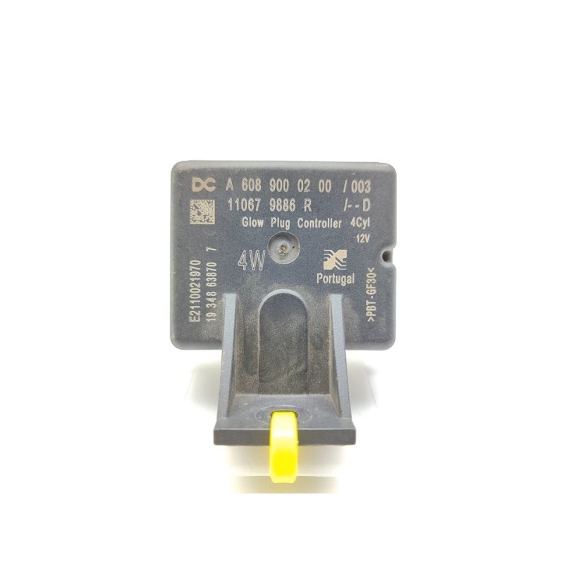 Recambio de caja precalentamiento para renault captur ii intens referencia OEM IAM 110679886R  