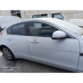 jaguar xe del año 2015