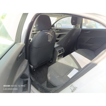 jaguar xe del año 2015