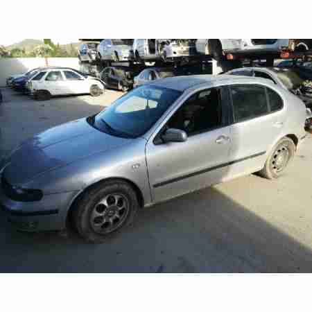 SEAT LEON (1M1)