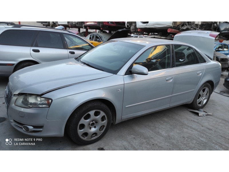 AUDI A4 BERLINA (8E)