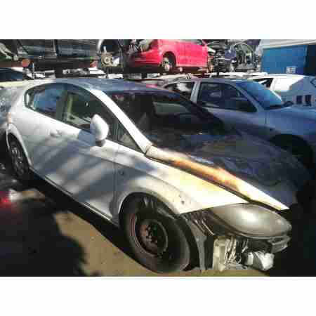 SEAT LEON (1P1)