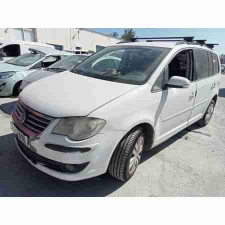 VOLKSWAGEN TOURAN (1T2)
