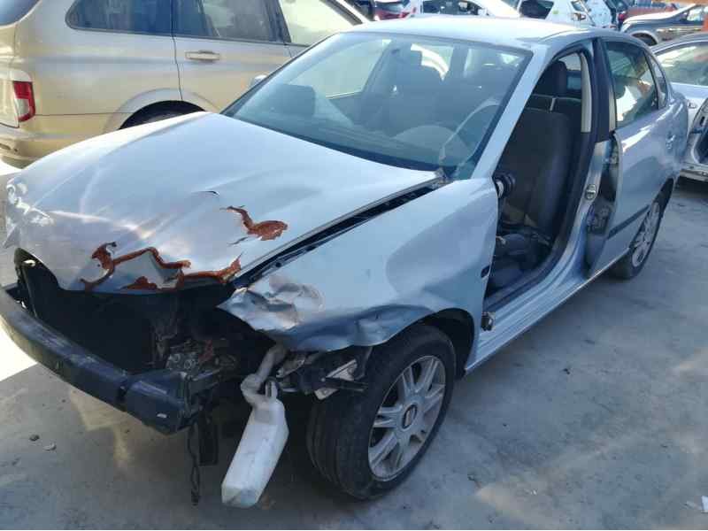 SEAT CORDOBA BERLINA (6L2)