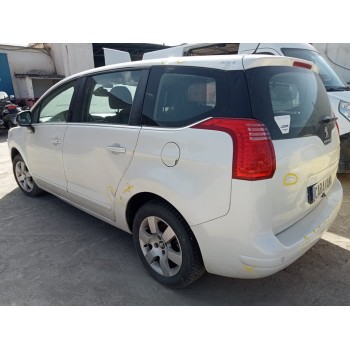 peugeot 5008 del año 2018