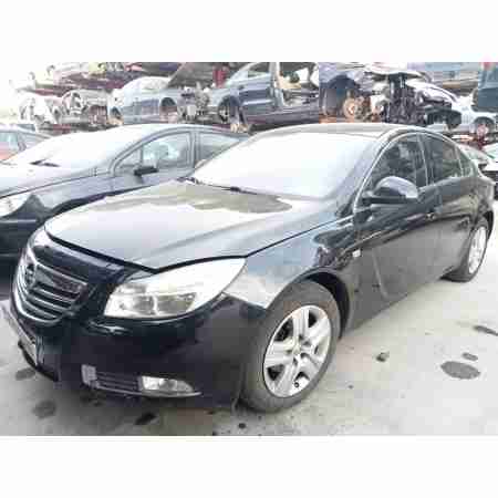 OPEL INSIGNIA BERLINA