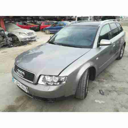 AUDI A4 AVANT (8E)