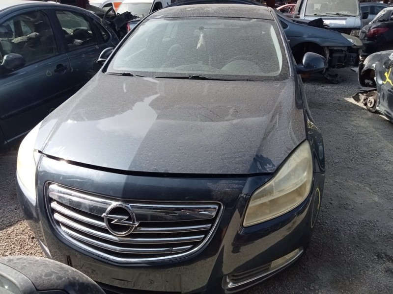 OPEL INSIGNIA BERLINA