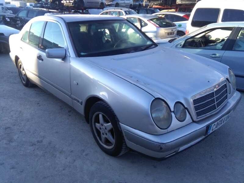 MERCEDES-BENZ CLASE E (W210) BERLINA DIESEL