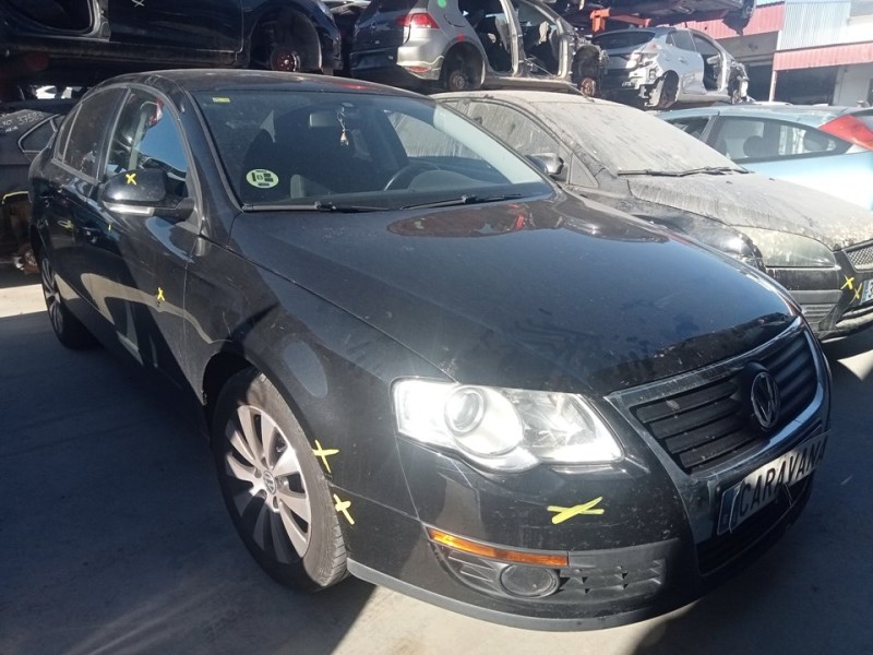 VOLKSWAGEN PASSAT BERLINA (3C2)