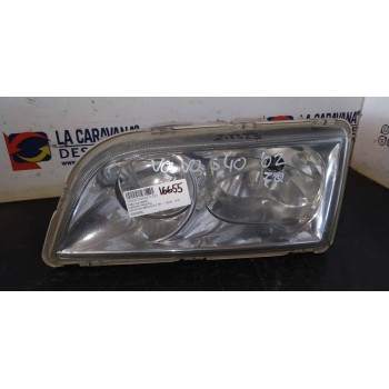 Recambio de faro izquierdo para volvo s40 berlina 2.0 16v referencia OEM IAM 30899682  