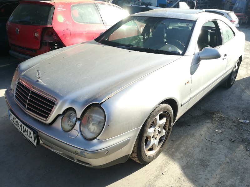 MERCEDES-BENZ CLASE CLK (W208) COUPE