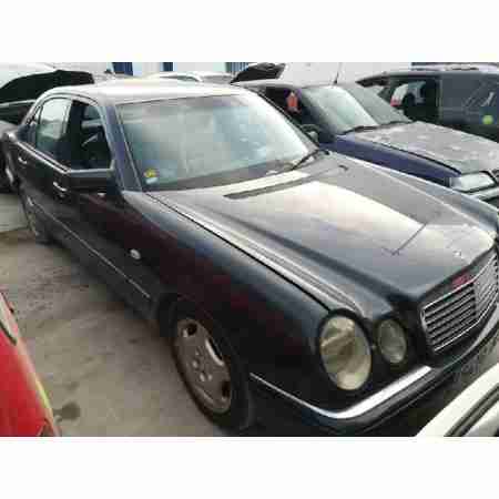 MERCEDES-BENZ CLASE E (W210) BERLINA DIESEL