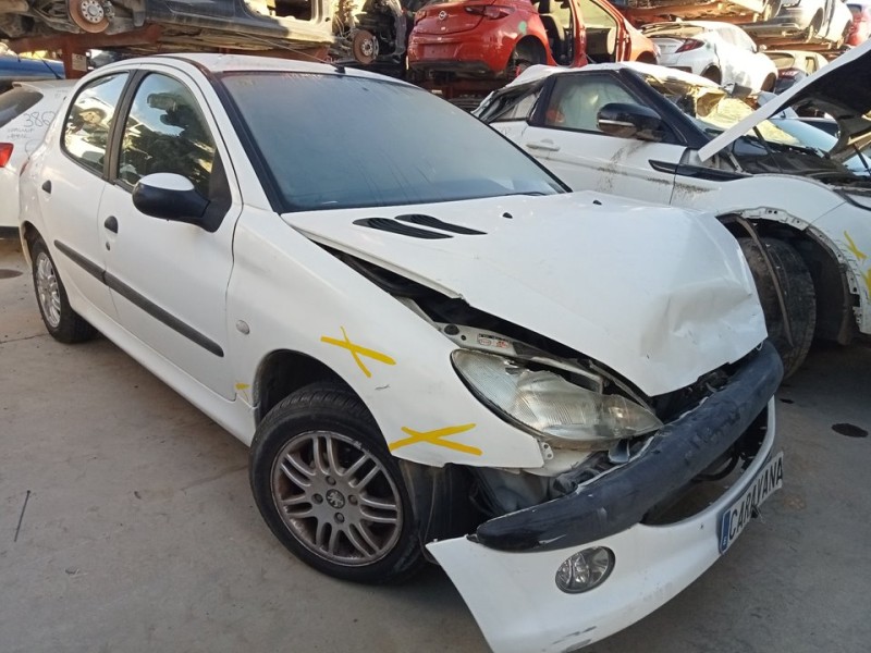 PEUGEOT 206 BERLINA