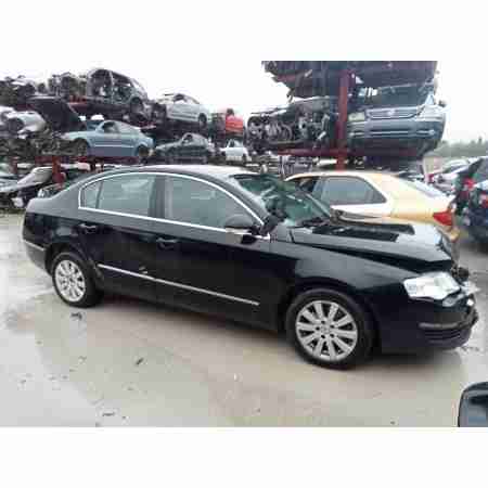 VOLKSWAGEN PASSAT BERLINA (3C2)