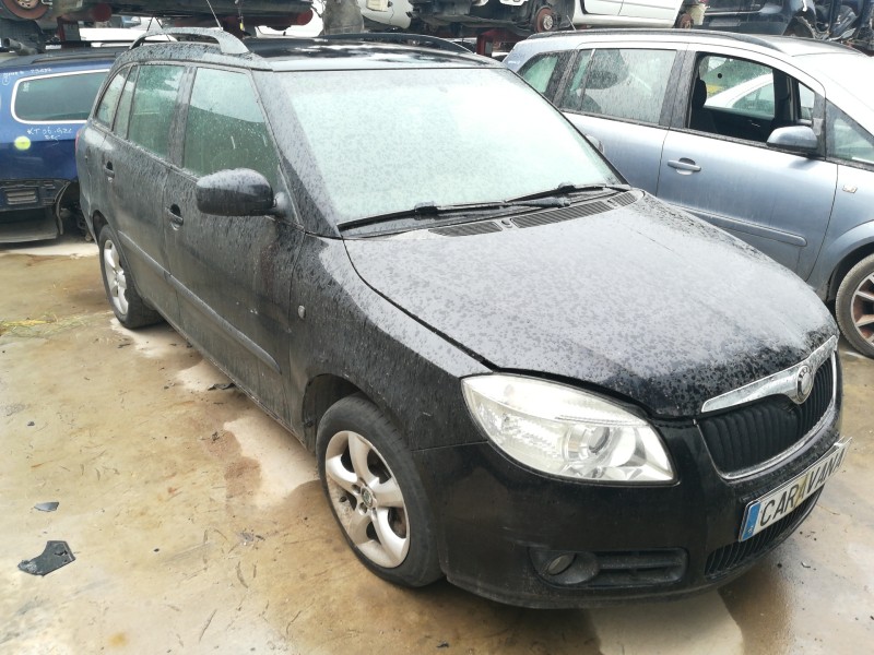 SKODA FABIA COMBI (5J5)