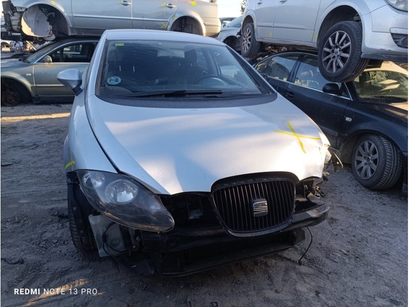 SEAT LEON (1P1)