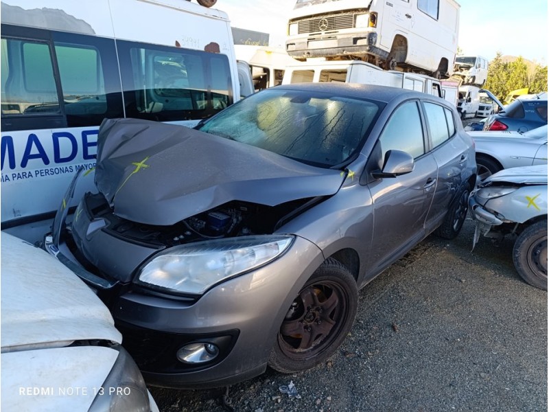 RENAULT MEGANE III BERLINA 5 P