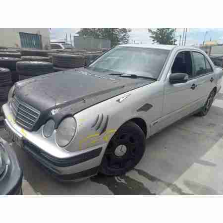 MERCEDES-BENZ CLASE E (W210) BERLINA DIESEL