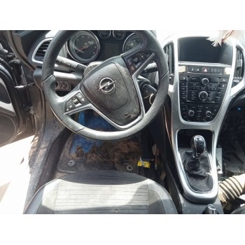 opel astra j lim. del año 2014