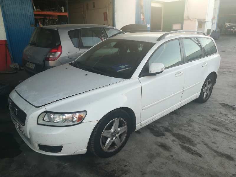 VOLVO V50 FAMILIAR