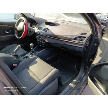 renault megane iii sport tourer del año 2011