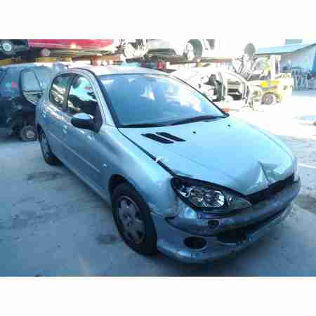 PEUGEOT 206 BERLINA
