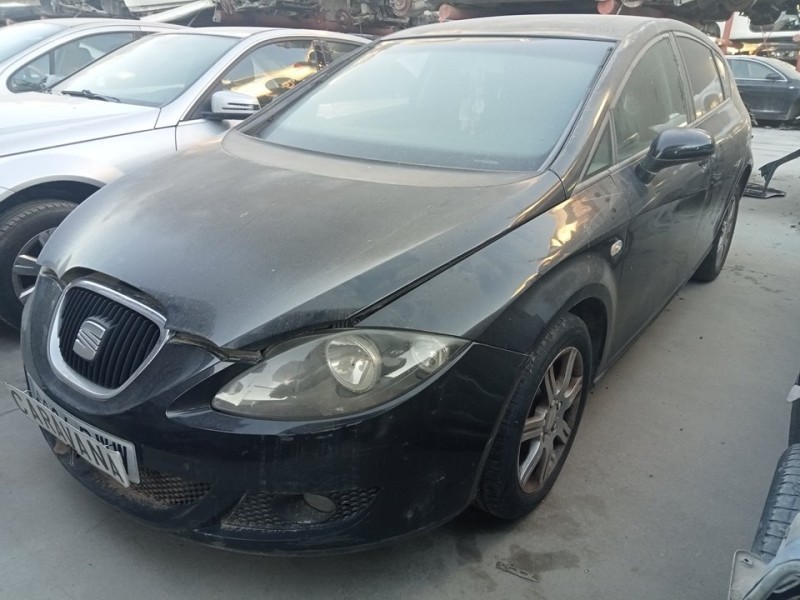 SEAT LEON (1P1)