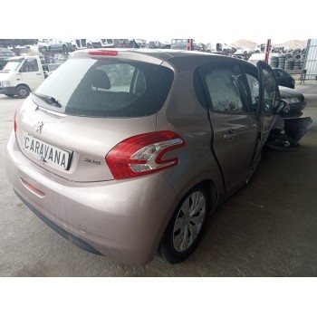 peugeot 208 del año 2012