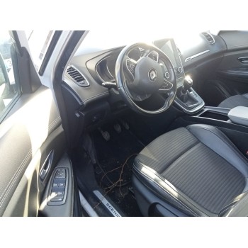 renault scenic iv del año 2017