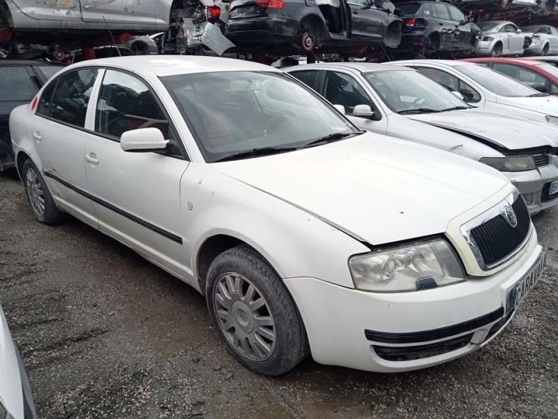 SKODA SUPERB (3U4)