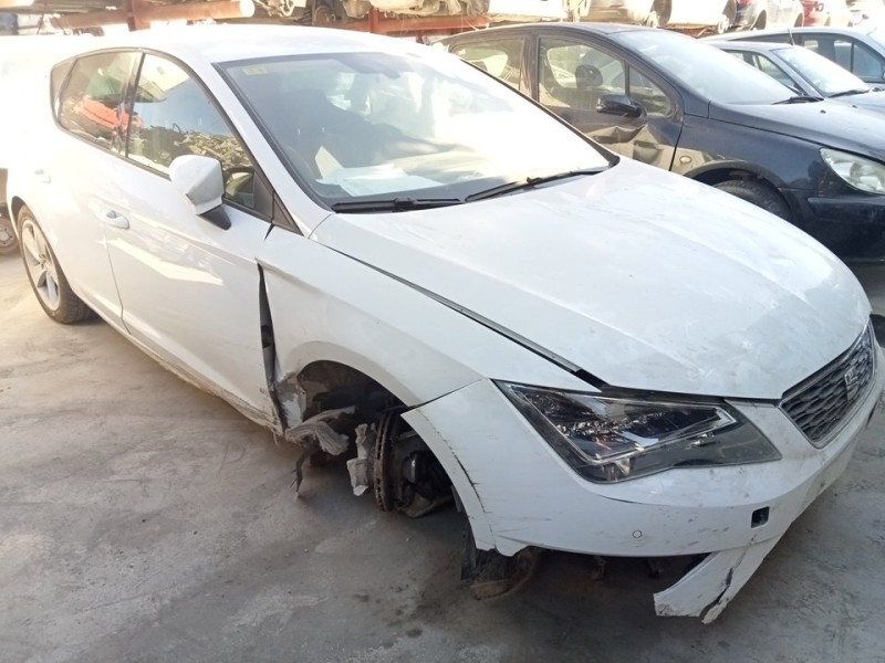 SEAT LEON (5F1)