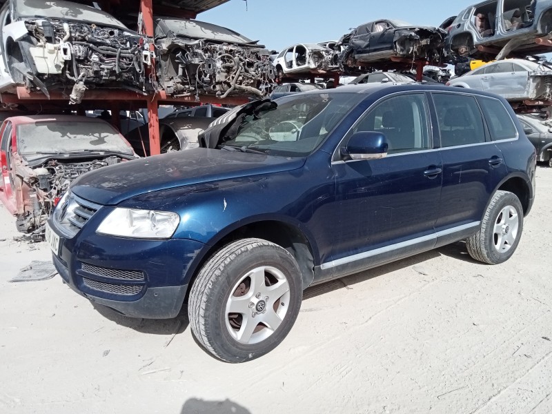 VOLKSWAGEN TOUAREG (7LA)