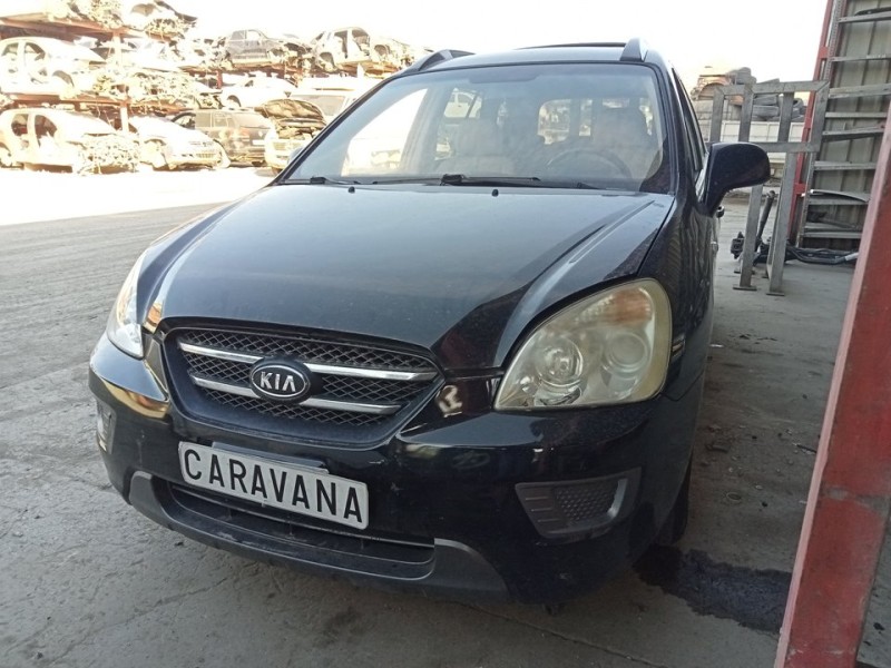 KIA CARENS (UN)