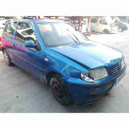 VOLKSWAGEN POLO BERLINA (6N2)