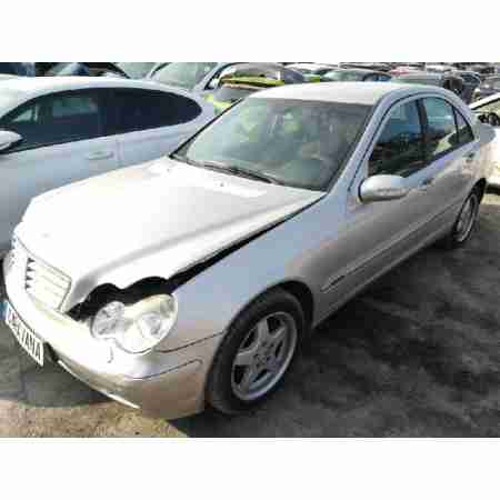 MERCEDES-BENZ CLASE C (W203) BERLINA