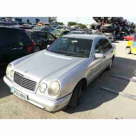 MERCEDES-BENZ CLASE E (W210) BERLINA DIESEL