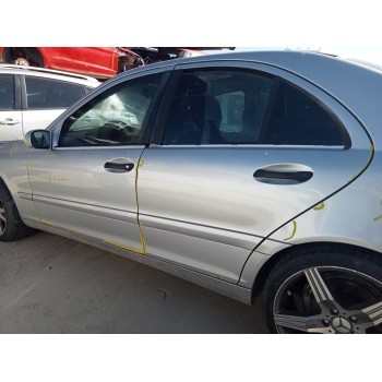 mercedes-benz clase c (w203) berlina del año 2006