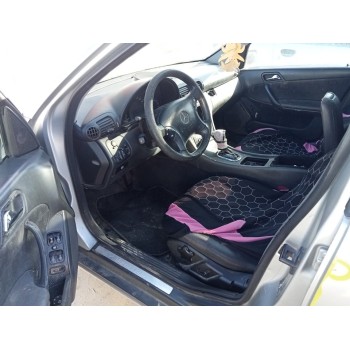 mercedes-benz clase c (w203) berlina del año 2006