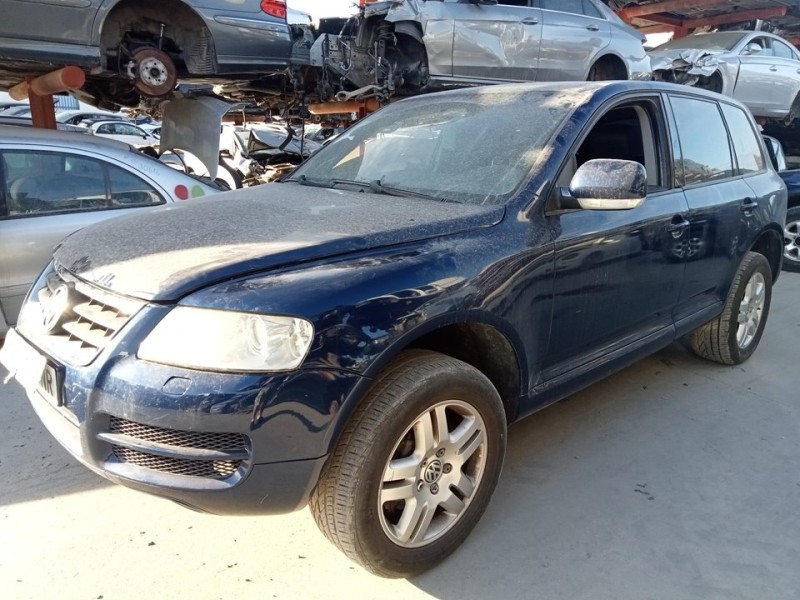 VOLKSWAGEN TOUAREG (7LA)