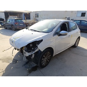 peugeot 208 del año 2017