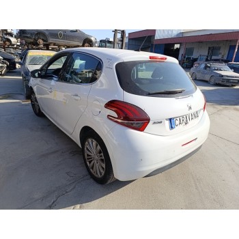 peugeot 208 del año 2017